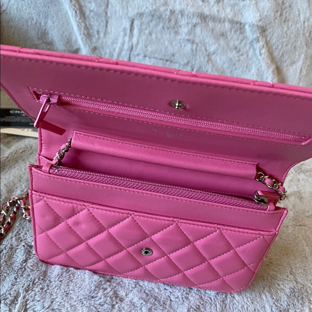 SOLD CHANEL Lambskin Quilted Wallet on Chain WOC Pink with glittered CC log - Picture 12 of 13
